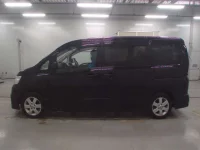 Nissan SERENA лот № 30350 оценка 3  с аукциона в Японии 3