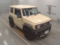 Suzuki JIMNY SIERRA лот № 30404 оценка 4.5  с аукциона в Японии 4