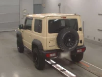 Suzuki JIMNY SIERRA лот № 30404 оценка 4.5  с аукциона в Японии 5