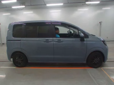 Honda FREED  с аукциона в Японии