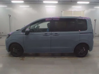 Honda FREED  с аукциона в Японии