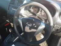 Nissan LATIO лот № 40092 оценка 3.5  с аукциона в Японии 6