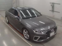 Audi A4 лот № 38120 оценка 4.5  с аукциона в Японии 4