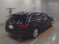 Audi A4 лот № 38123 оценка 4  с аукциона в Японии 1