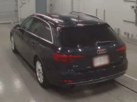 Audi A4 лот № 38123 оценка 4  с аукциона в Японии 5