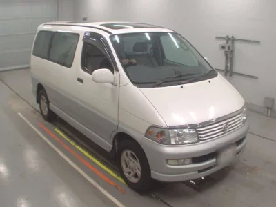 Toyota HIACE REGIUS
