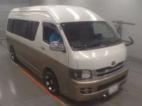 Toyota HIACE VAN лот № 30493 оценка 3.5  с аукциона в Японии 4