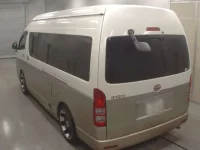 Toyota HIACE VAN лот № 30493 оценка 3.5  с аукциона в Японии 5