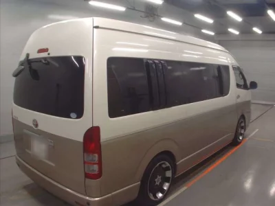 Toyota HIACE VAN  с аукциона в Японии