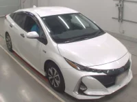 Toyota PRIUS PHV лот № 30544 оценка 4  с аукциона в Японии 4