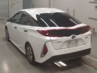 Toyota PRIUS PHV лот № 30544 оценка 4  с аукциона в Японии 5