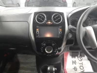 Nissan NOTE лот № 30524 оценка 4.5  с аукциона в Японии 8