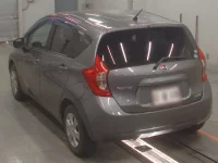 Nissan NOTE лот № 30524 оценка 4.5  с аукциона в Японии 5