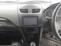 Suzuki SWIFT лот № 30509 оценка 4  с аукциона в Японии 8