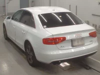 Audi A4 лот № 38139 оценка 4.5  с аукциона в Японии 5