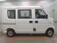 Mazda SCRUM лот № 453 оценка 3  с аукциона в Японии 2