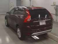 Volvo XC60 лот № 38143 оценка 4.5  с аукциона в Японии 5