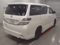 Toyota VELLFIRE лот № 30634 оценка 3.5  с аукциона в Японии 1