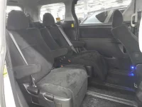 Toyota VELLFIRE лот № 30634 оценка 3.5  с аукциона в Японии 9