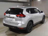 Nissan X-TRAIL лот № 2253 оценка 4.5  с аукциона в Японии 1