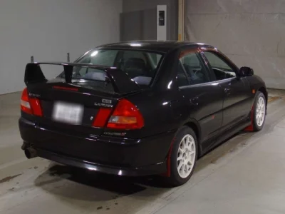 Mitsubishi LANCER