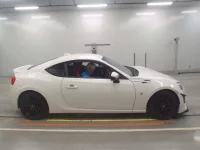 Toyota GT 86 лот № 30554 оценка 4  с аукциона в Японии 2
