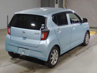 Daihatsu MIRA E S