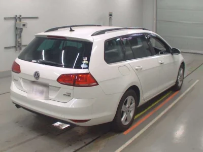 Volkswagen GOLF VARIANT