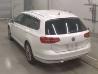 Volkswagen PASSAT VARIANT лот № 38162 оценка 4.5  с аукциона в Японии 5
