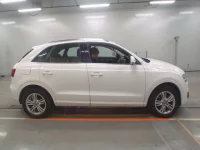 Audi Q3 лот № 38194 оценка 3.5  с аукциона в Японии 2