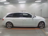 Audi A4 лот № 38176 оценка 4  с аукциона в Японии 2