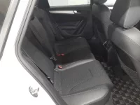 Audi A4 лот № 38176 оценка 4  с аукциона в Японии 9