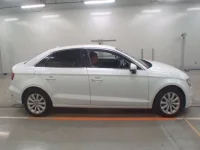 Audi A3 лот № 38189 оценка 4.5  с аукциона в Японии 2