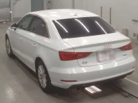 Audi A3 лот № 38189 оценка 4.5  с аукциона в Японии 5