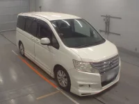 Honda STEP WAGON лот № 30585 оценка 4  с аукциона в Японии 4