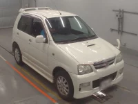 Daihatsu TERIOS KID лот № 558 оценка 4  с аукциона в Японии 4