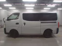 Nissan CARAVAN VAN лот № 30609 оценка RA  с аукциона в Японии 3
