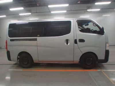 Nissan CARAVAN VAN