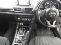 Mazda AXELA лот № 30578 оценка 4  с аукциона в Японии 8