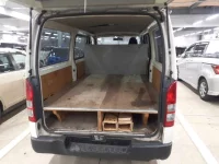 Toyota HIACE VAN лот № 30592 оценка 3  с аукциона в Японии 8