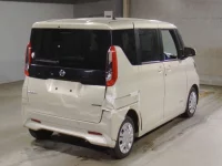 Nissan ROOX лот № 3235 оценка R  с аукциона в Японии 1