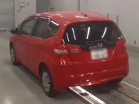 Honda FIT лот № 30599 оценка 3  с аукциона в Японии 5