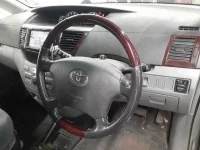 Toyota NOAH лот № 30593 оценка R  с аукциона в Японии 6