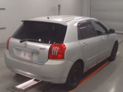 Toyota ALLEX  с аукциона в Японии