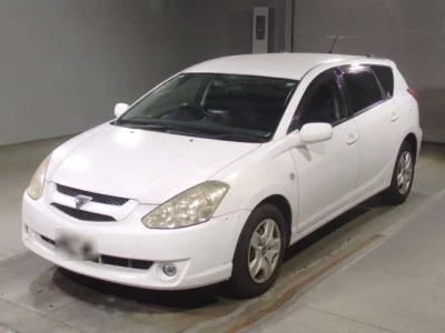 Toyota CALDINA  с аукциона в Японии