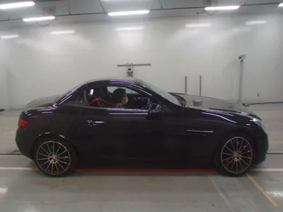 Mercedes-Benz SLC  с аукциона в Японии