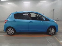 Toyota VITZ лот № 30641 оценка 4.5  с аукциона в Японии 2