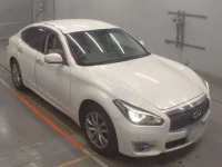 Nissan FUGA лот № 30679 оценка 4.5  с аукциона в Японии 4