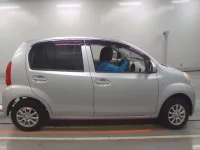 Toyota PASSO лот № 30651 оценка 3.5  с аукциона в Японии 2