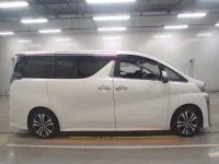 Toyota VELLFIRE лот № 30711 оценка 4.5  с аукциона в Японии 2